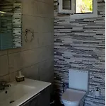 度假居 Dina's House 2 阿尔戈斯托利翁
