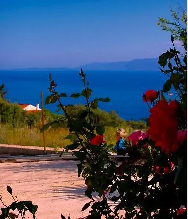 Tatil Evi Dina's House 2 *